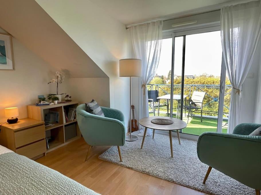 Apartment Bel Expose Sud-ouest Avec Terrasse Carantec